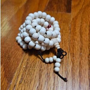 Handmade White Wooden Beads Mala Spiritual Prayer Necklace ~ 108 Mala Beads